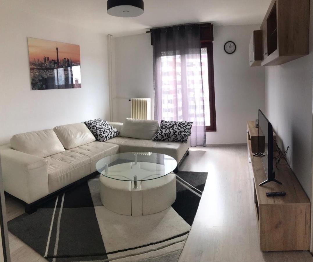 Apartment Vrbani Zagreb Eksteriør billede