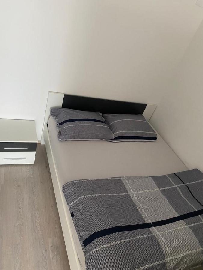 Apartment Vrbani Zagreb Eksteriør billede